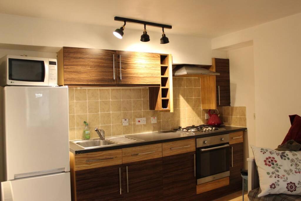 The Snug, A Great Flat In The Heart Of Peebles.アパートメント エクステリア 写真